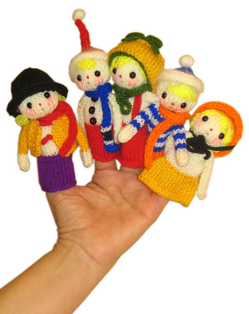 The Snow Family Finger Puppets