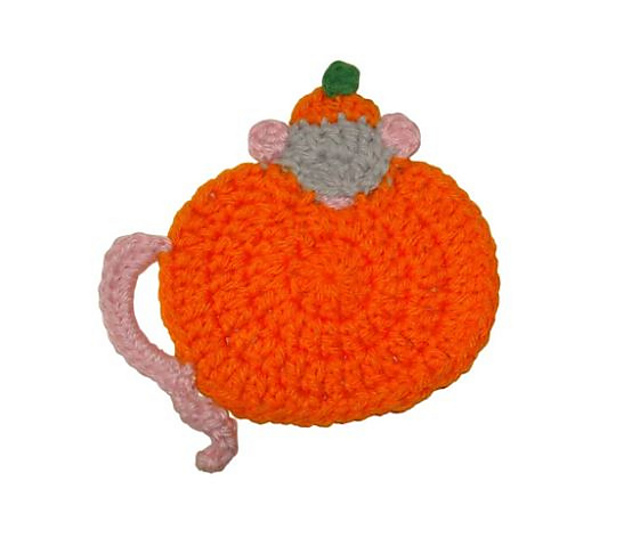 Change Kitty into A Rat In A Pumpkin