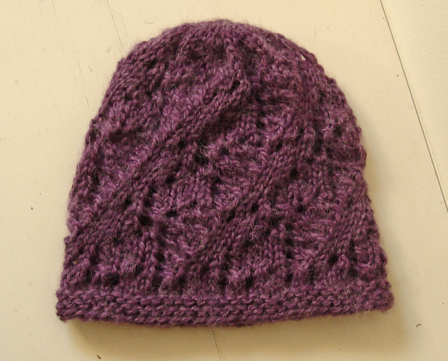 Topdown lace beanie