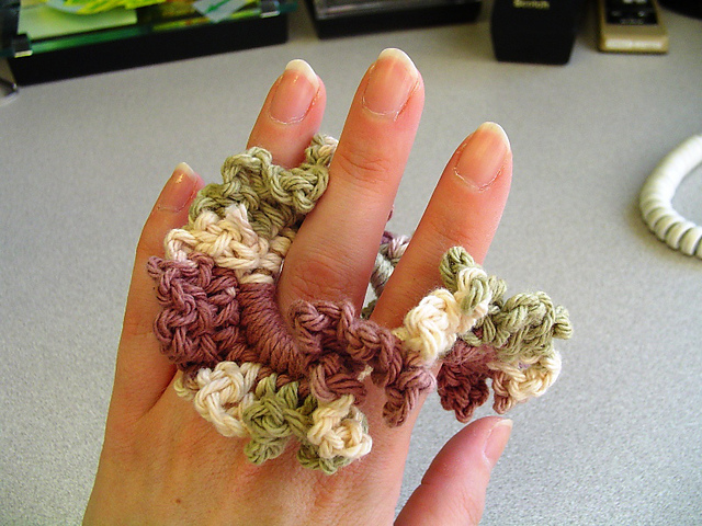 Easy Ponytail Holder