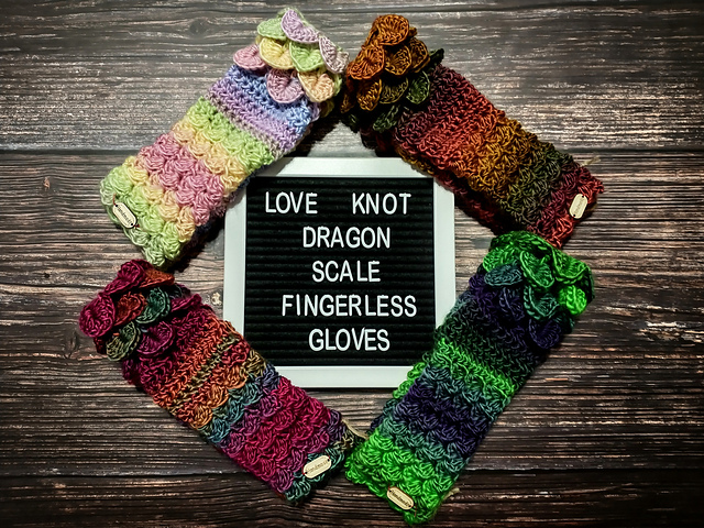 Dragon Scale Love Knot Fingerless Gloves