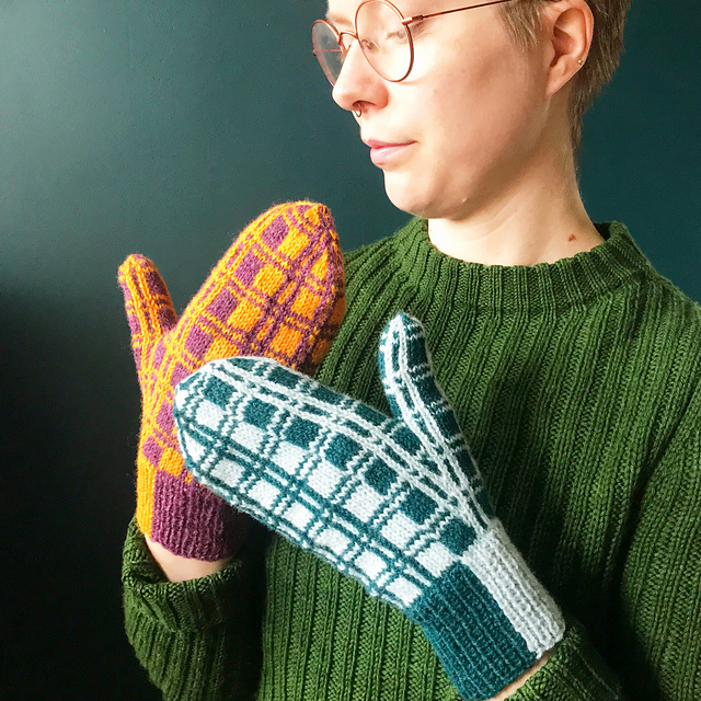 FiftyFifty mittens