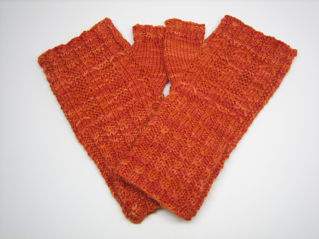 Minerva Terrace Mitts
