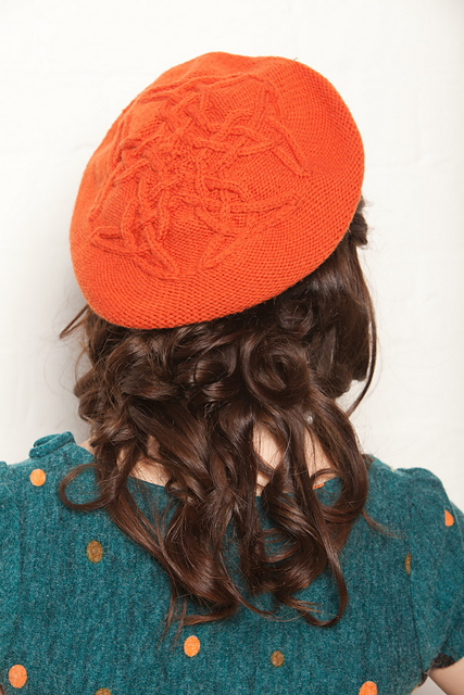 Knotty Beret