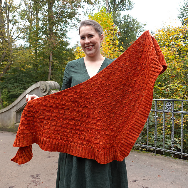 Ardent Autumn Shawl