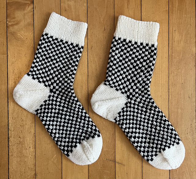 Checkered Skate Socks