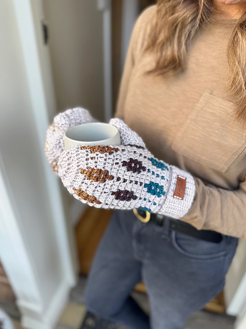 Starlight Mosaic Mittens