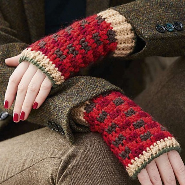 Plaid Style Fingerless Mitts