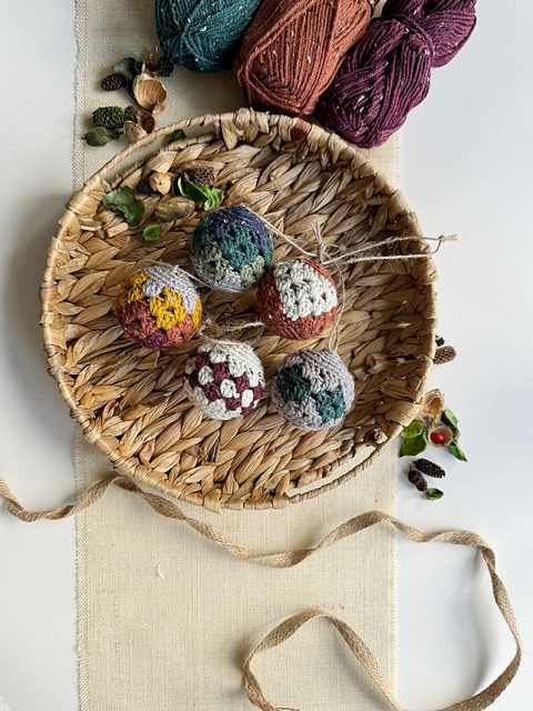Granny Stitch Bauble