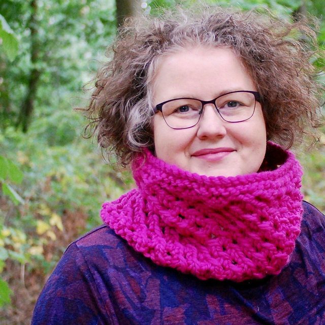 Lola Net Cowl