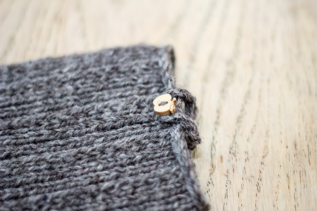 pinstripe kindle cosy