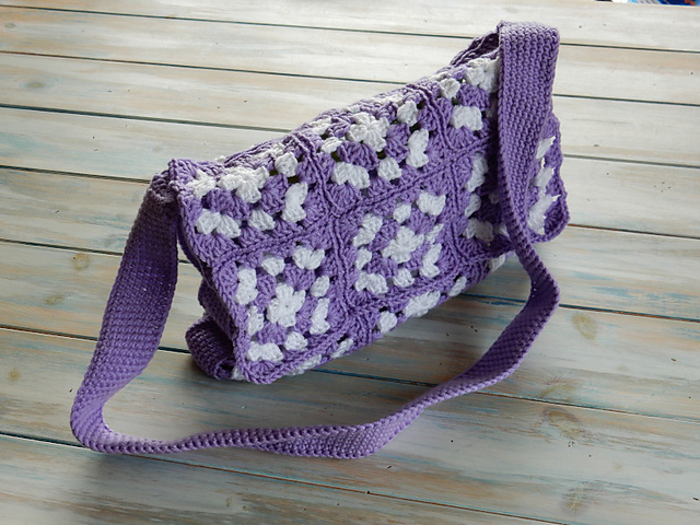 Simple Granny Square Bag