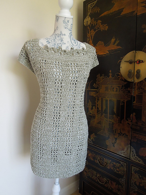 Petal Trim Tunic