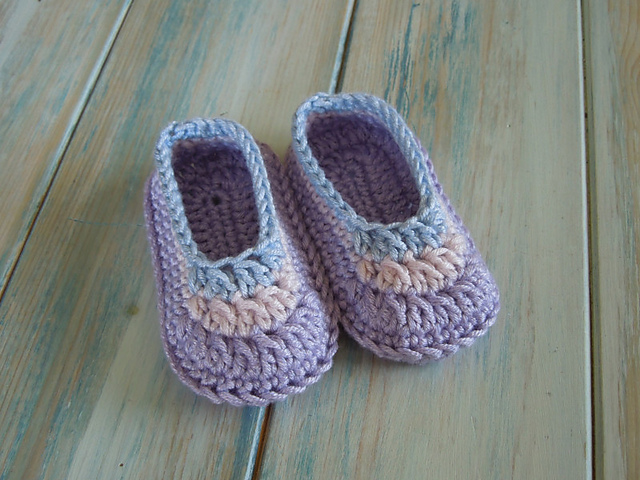 Simple Baby Booties