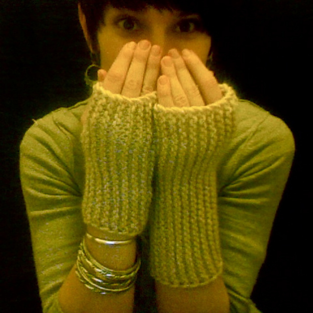 Garter Mitts