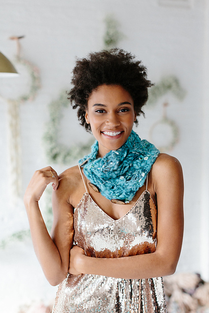 Bellis Cowl