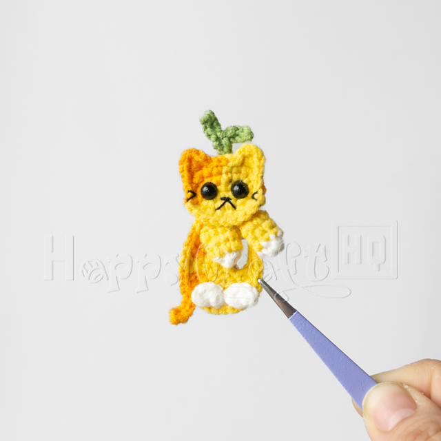 Ravelry: Button Kitten TYPE B pattern by HappyCraft HQ