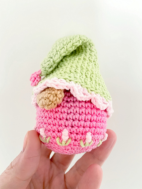 Easter Egg gnome