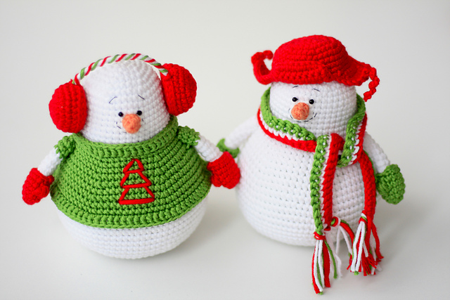 Snowmen Tilly and Willy