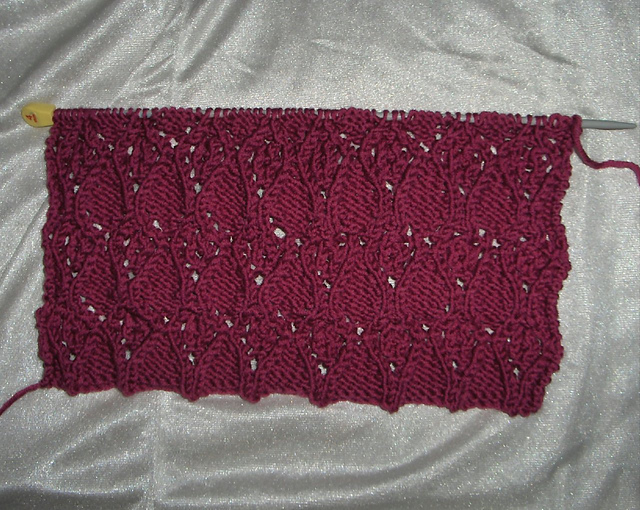 Lace medallion stitch