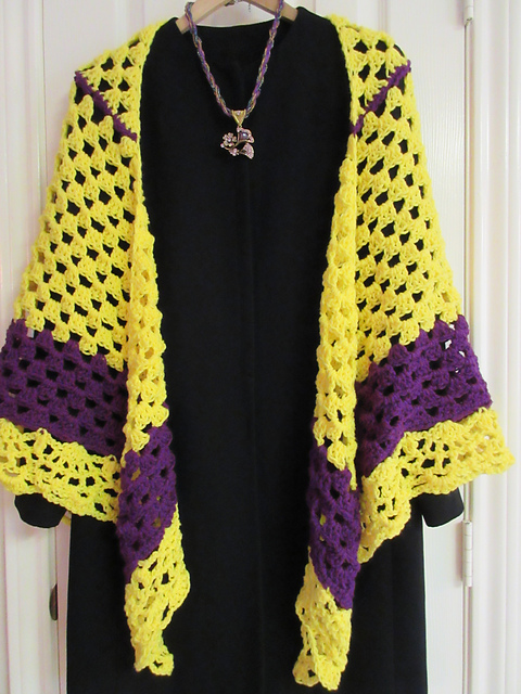 Narcissus Granny Shawl