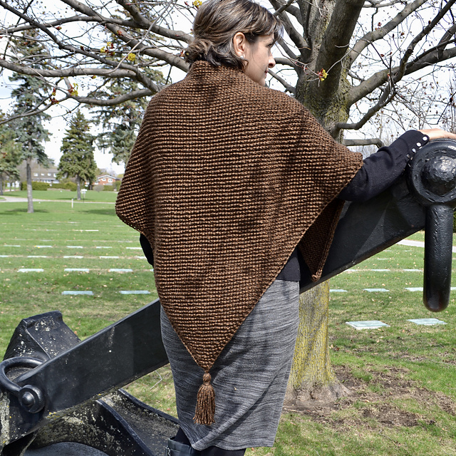 Claire's Tassel River Shawl