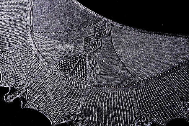 Nephthys Shawl