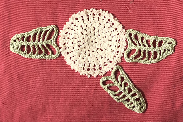 Queen Anne's Lace Flower Motif