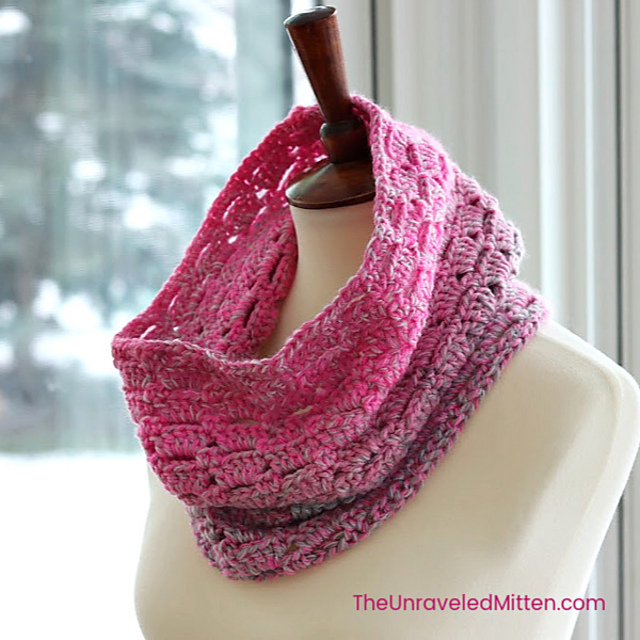 Block Stitch Cowl
