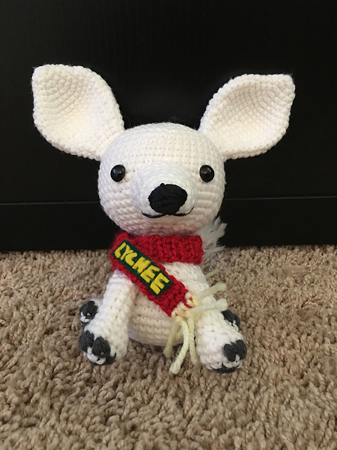 Lychee, White Chihuahua Dog Amigurumi