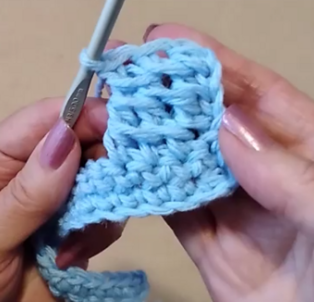 Interlocking tr washcloth