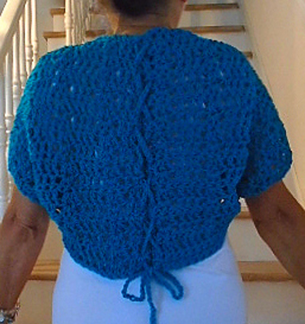 839 PEACOCK SHRUG