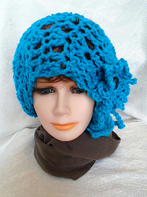 841 Peacock Slouchy Hat