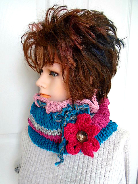 878- Pixie Cowl and Flower