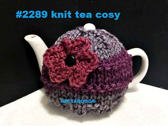 2289K- TEA cozy and Flower