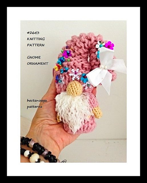 2643 - Knit Gnome Ornament