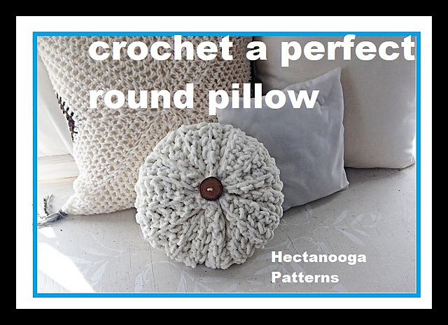2920 - Perfect Round Pillow