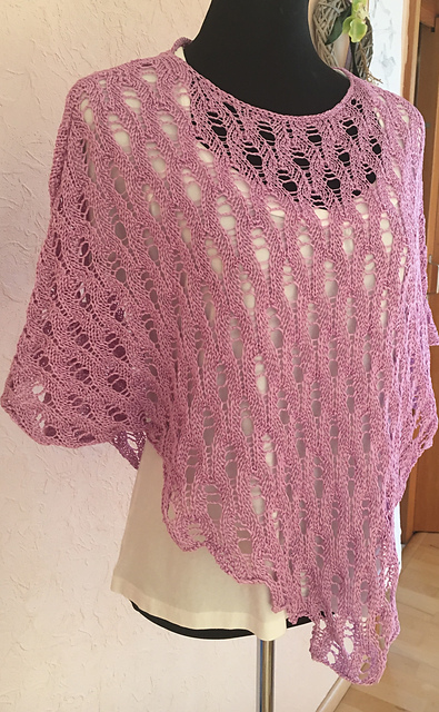 # 52 Poncho Pulli