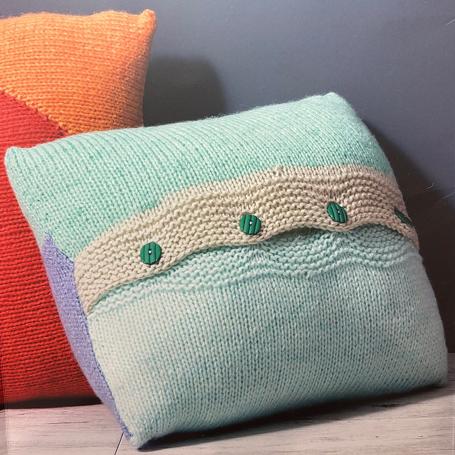 Buttoned Cushion