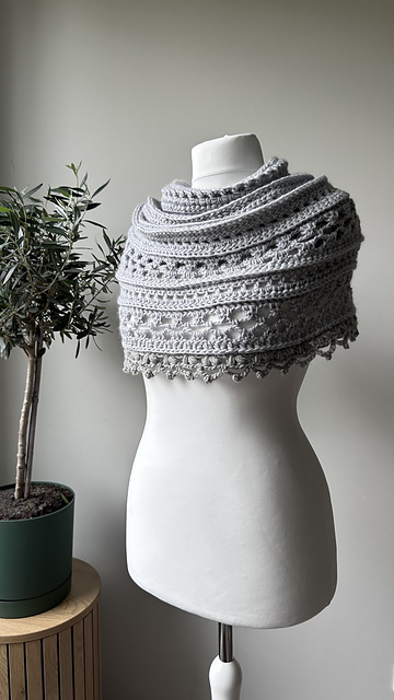 Eloise Scarf