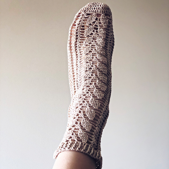 Leaf Lace Socks