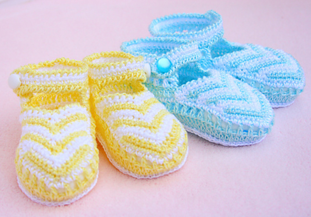 Tabby baby booties