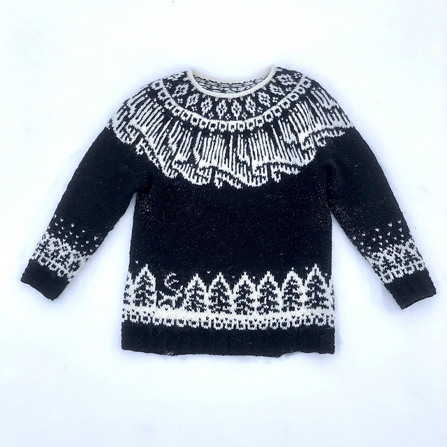 Talviyö Yoke Sweater