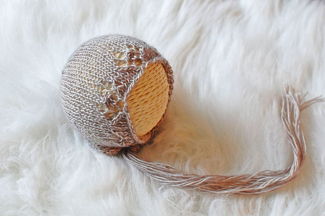 "Megan" Newborn Bonnet