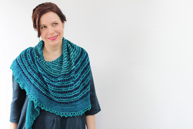 Aurorae Shawl