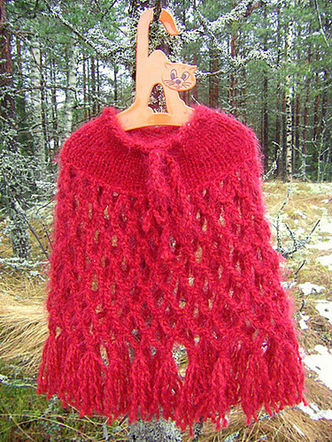 51. Tytön verkkoponcho