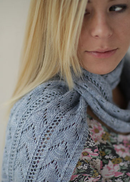 Waterbirds Lace Scarf