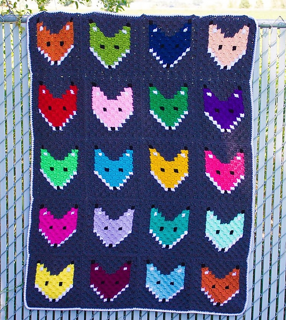 c2c Fox Block Blanket