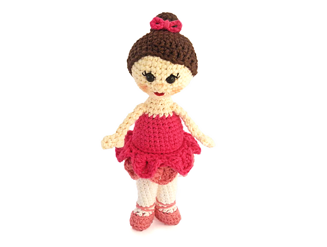 Amigurumi Doll: Annabel the Ballerina
