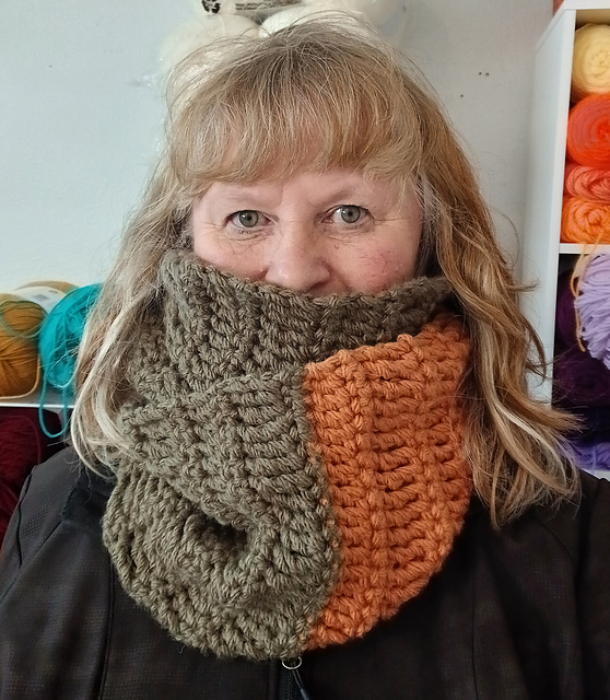 2 Skein Bulky Cowl